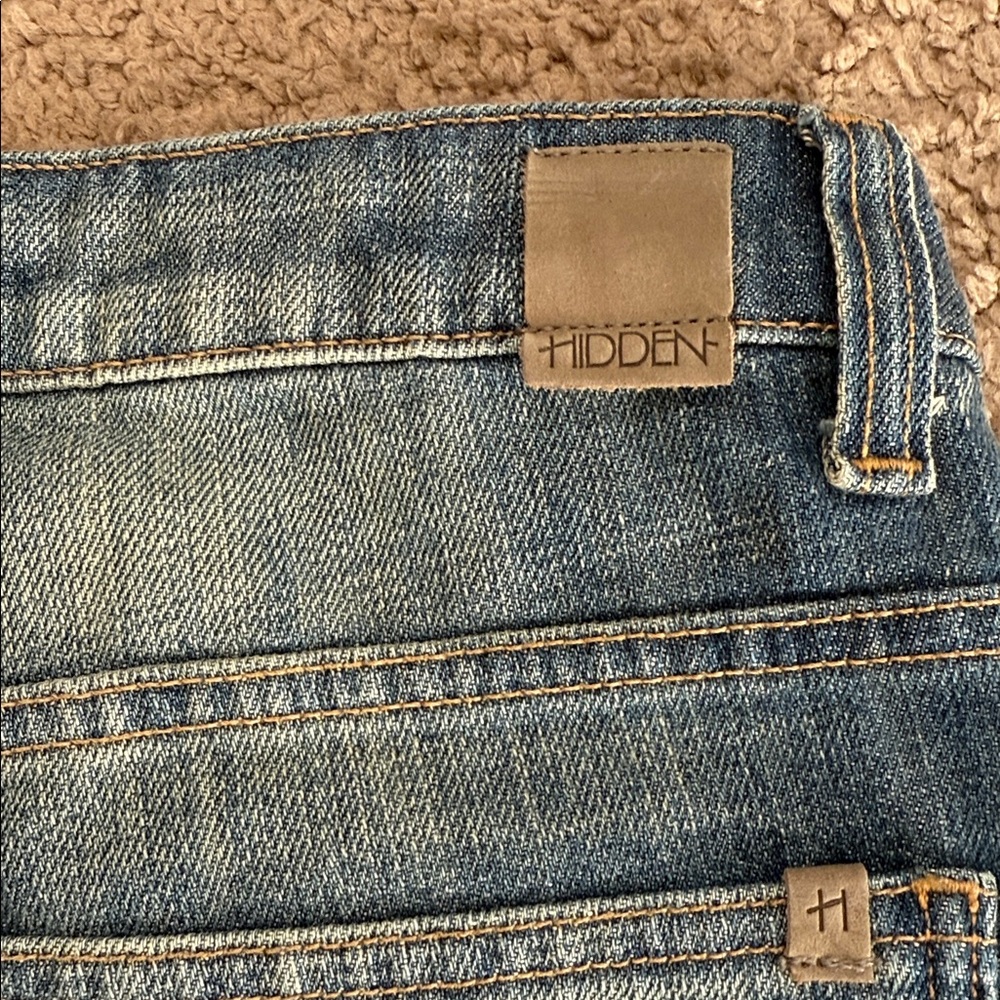 Women's Blue Straight Leg Distressed Jeans